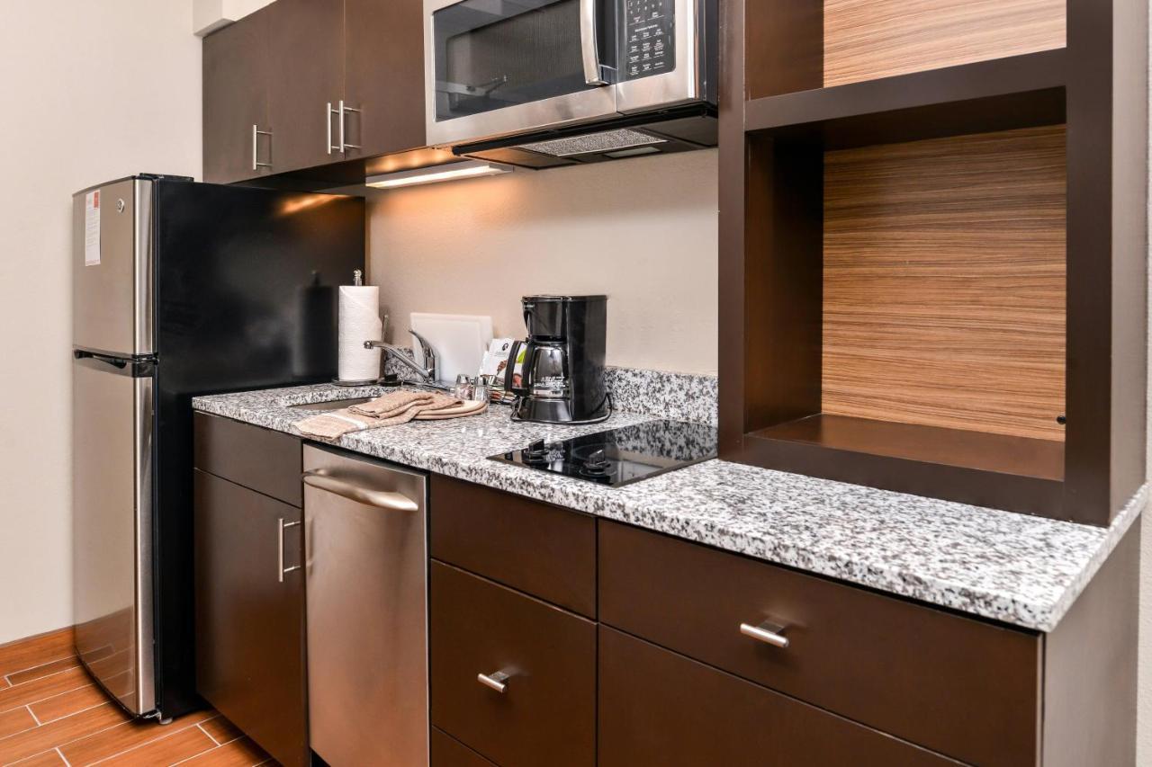 Towneplace Suites By Marriott Charleston-West Ashley Extérieur photo