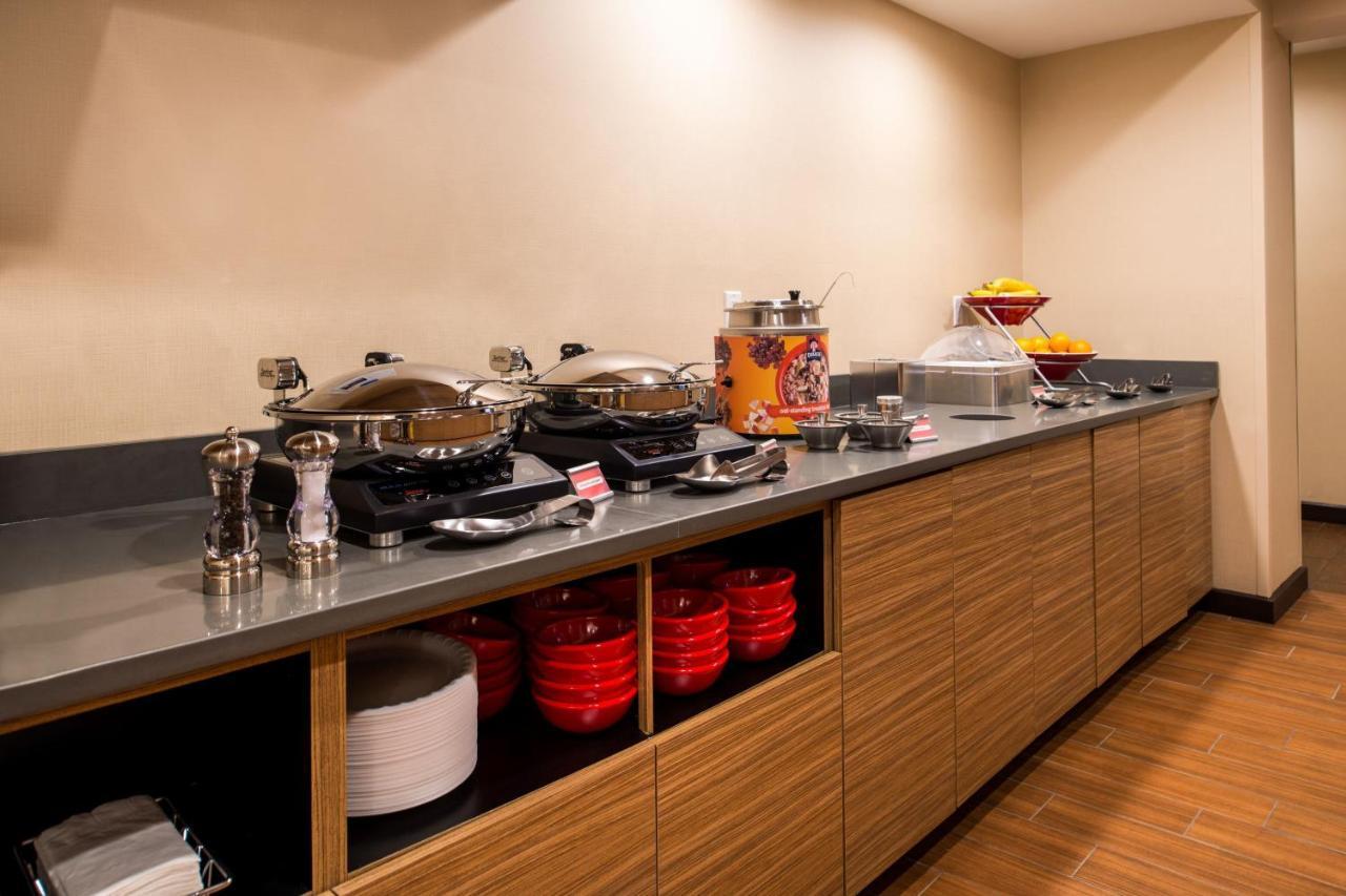 Towneplace Suites By Marriott Charleston-West Ashley Extérieur photo